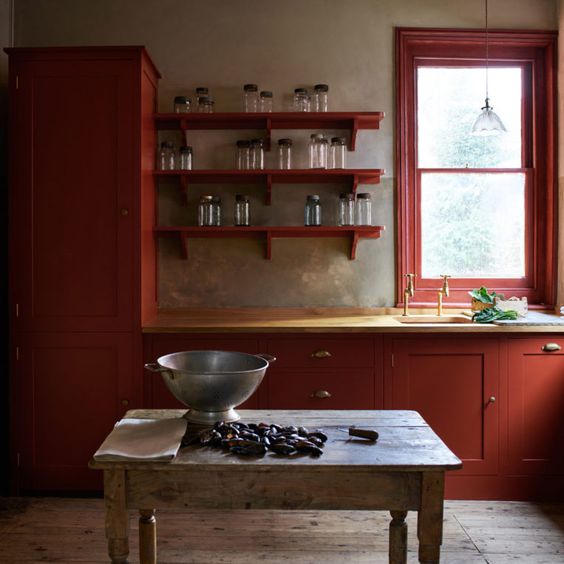 Cozinha planejada pequena Vermelha