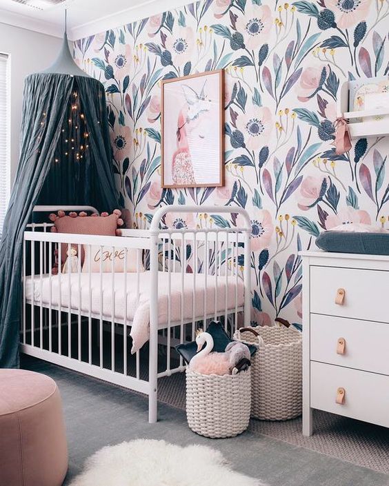 Quarto decorado feminino Bebe