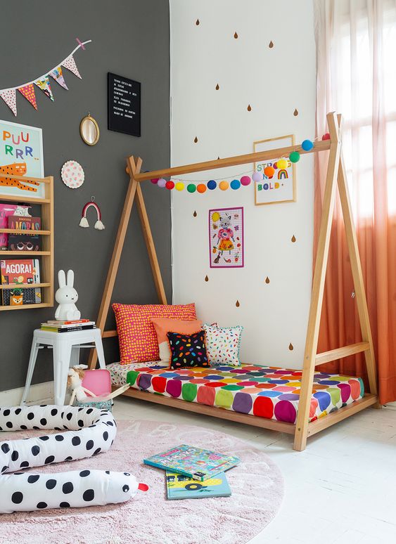 Quarto decorado feminino Moderno infantil