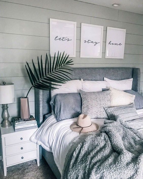 Quarto decorado simples Feminino