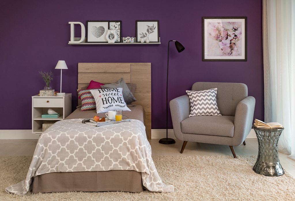 Quarto decorado simples Feminino