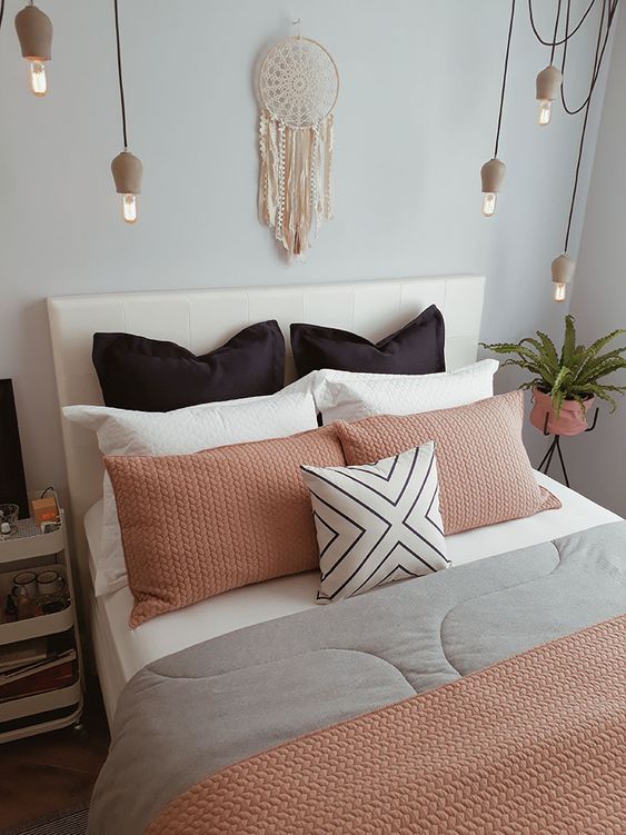 Quarto de casal simples decorado Feminino