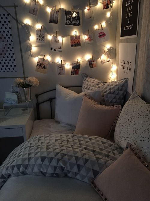 Quarto de casal simples decorado Tumblr